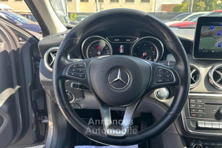 Mercedes Classe GLA 200 D 136CH BUSINESS EXECUTIVE EDITION 7G-DCT EURO6C - <small></small> 24.890 € <small>TTC</small> - #8