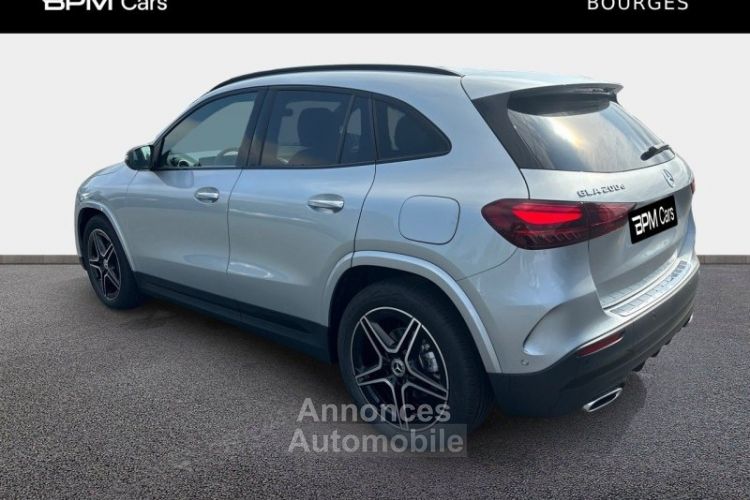 Mercedes Classe GLA 200 d 150ch AMG Line 8G-DCT - <small></small> 51.900 € <small>TTC</small> - #3