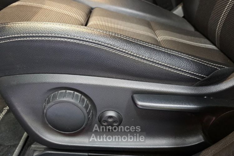 Mercedes Classe GLA 200 d 7-G DCT Sensation - <small></small> 18.490 € <small>TTC</small> - #19