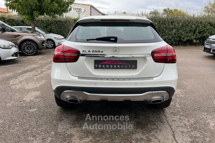 Mercedes Classe GLA 200 d 7-G DCT Sensation - ENTRETIEN COMPLET - CAM - CLIM AUTO BIZONE - <small></small> 23.990 € <small>TTC</small> - #4