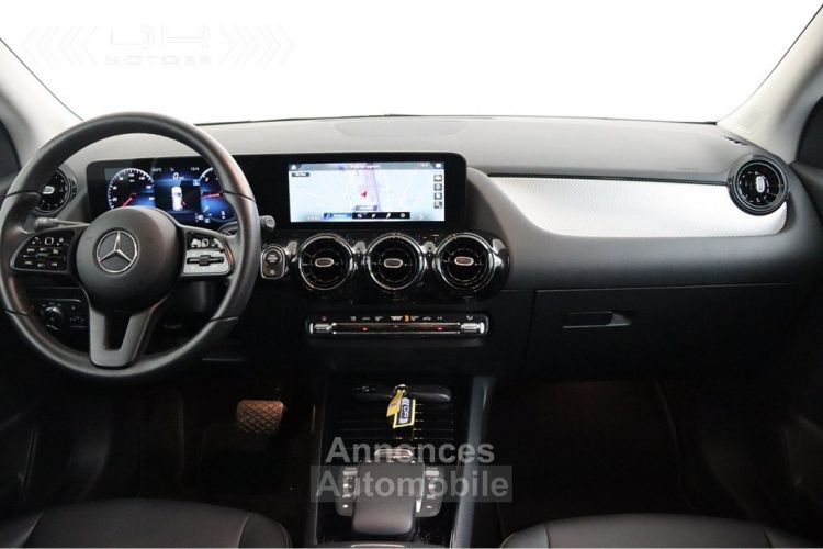 Mercedes Classe GLA 200 D 7 GTRONIC BUSINESS SOLUTION - NAVI WIDESCREEN - <small></small> 27.995 € <small>TTC</small> - #16