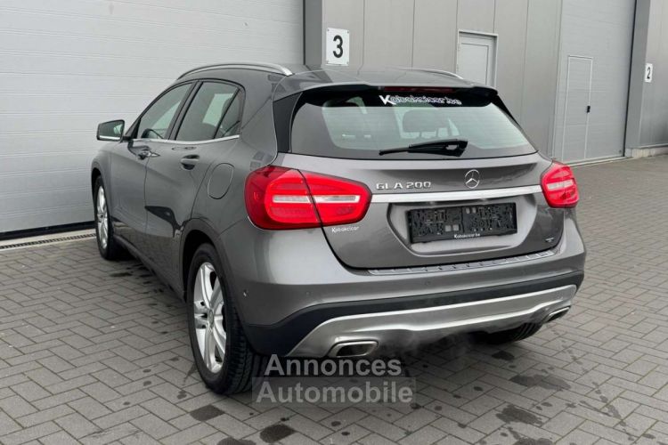 Mercedes Classe GLA 200 ETAT SHOW ROOM GARANTIE 12 MOIS - <small></small> 16.990 € <small>TTC</small> - #4