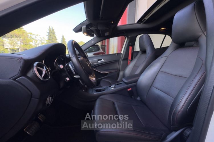 Mercedes Classe GLA 200 Fascination Amg 7G-DCT Français 2016 Entretien Complet Mercedes - <small></small> 24.990 € <small>TTC</small> - #12