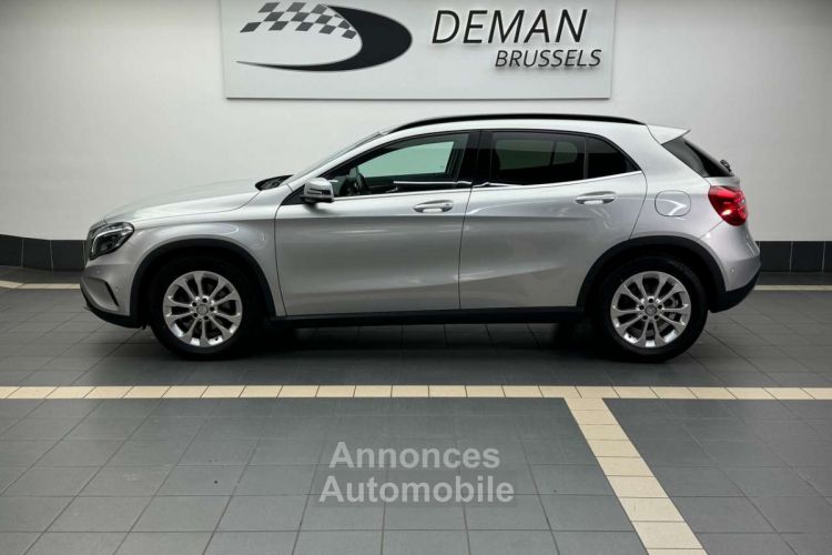 Mercedes Classe GLA 200 Finition Style Boîte Auto- Caméra - <small></small> 19.500 € <small>TTC</small> - #2