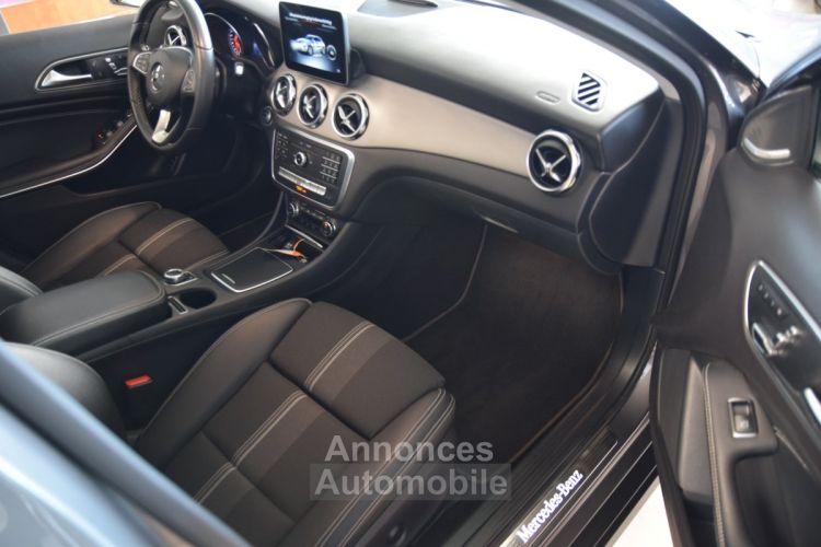 Mercedes Classe GLA 200 Premium Plus Urbain Business AMG PANO-ROOF - <small></small> 26.450 € <small>TTC</small> - #44