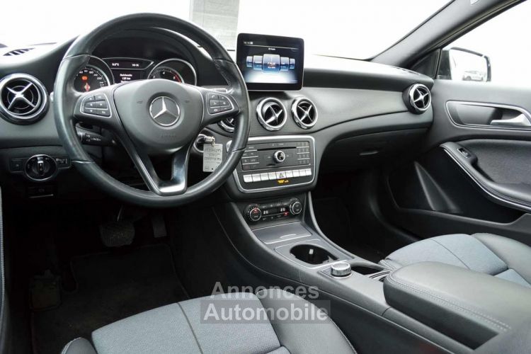 Mercedes Classe GLA 220 D INSPIRATION 7G-DCT 4MATIC ARGENT IRIDIUM - <small></small> 23.690 € <small>TTC</small> - #8