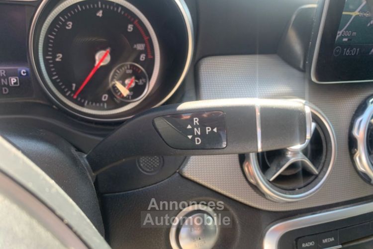 Mercedes Classe GLA 220D 4MATIC 7G-DCT SENSATION GPS - <small></small> 20.750 € <small>TTC</small> - #2