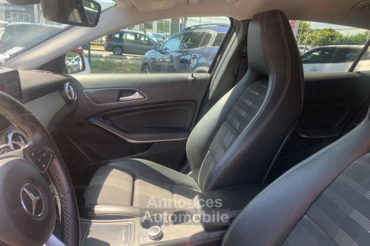 Mercedes Classe GLA 220D 4MATIC 7G-DCT SENSATION GPS - <small></small> 20.750 € <small>TTC</small> - #19