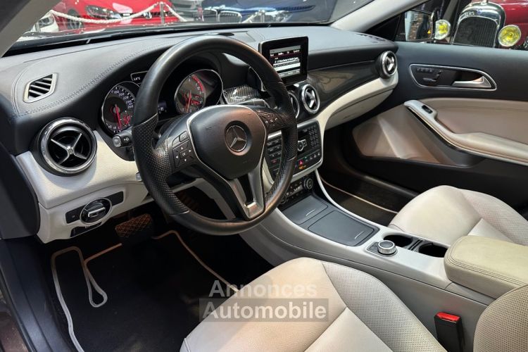 Mercedes Classe GLA 250 4-Matic Inspiration 7-G DCT ENTRETIEN COMPLET - <small></small> 19.480 € <small>TTC</small> - #12