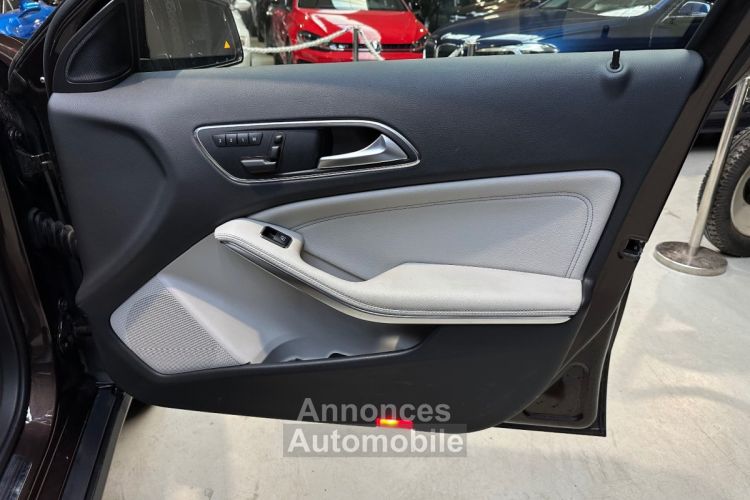 Mercedes Classe GLA 250 4-Matic Inspiration 7-G DCT ENTRETIEN COMPLET - <small></small> 19.480 € <small>TTC</small> - #29