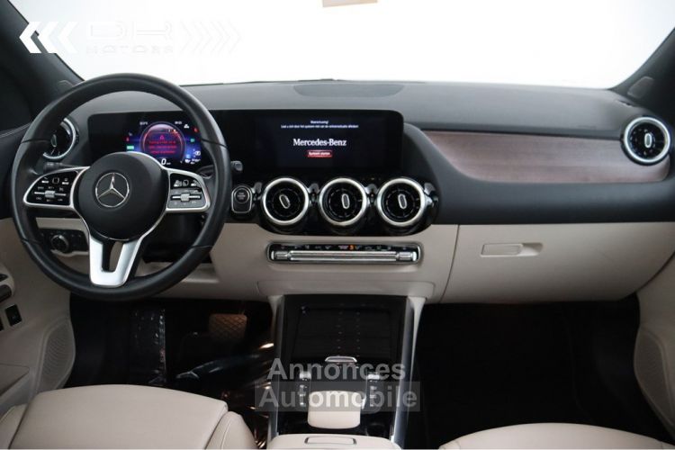 Mercedes Classe GLA 250 7 GTRONIC LUXURY LINE - LEDER NAVI DAB PANODAK MIRROR LINK - <small></small> 34.995 € <small>TTC</small> - #16