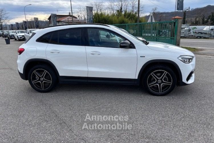 Mercedes Classe GLA 250 E 160+102CH AMG LINE 8G-DCT - <small></small> 32.990 € <small>TTC</small> - #4