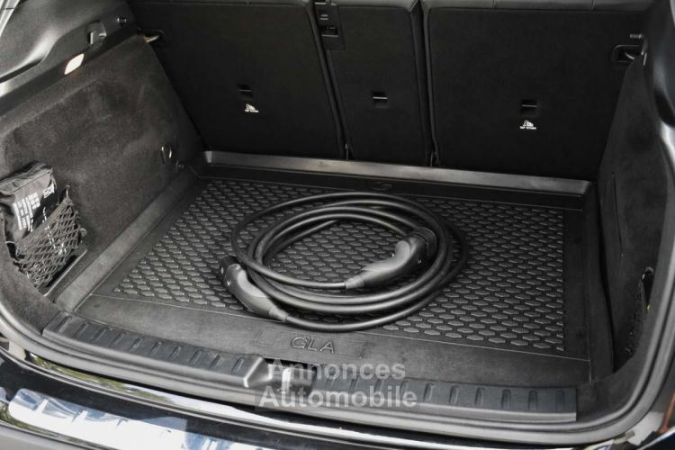 Mercedes Classe GLA 250 E PHEV HYBRID AMG LINE - <small></small> 39.950 € <small>TTC</small> - #23