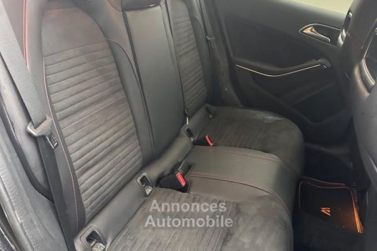 Mercedes Classe GLA Mercedes 180 FASCINATION BVA7 - <small></small> 20.390 € <small>TTC</small> - #13