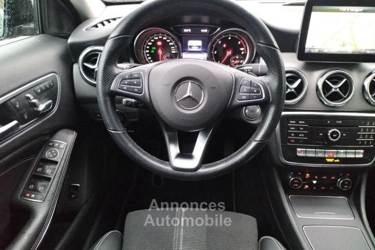 Mercedes Classe GLA Mercedes 200 CDI 2.2 135 SENSATION BVA - <small></small> 23.950 € <small>TTC</small> - #15