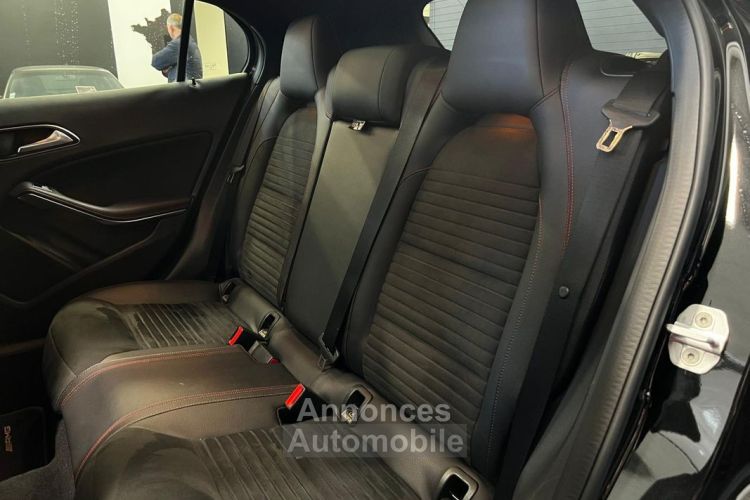 Mercedes Classe GLA 200 4-Matic Fascination 7-G DCT A-ORIGINE FRANCE-PACK AMG-SPORT BLACK-TOIT OUVRANT-CAMERA - <small></small> 21.490 € <small>TTC</small> - #12