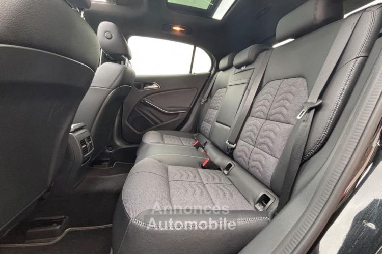 Mercedes Classe GLA 200D 136ch BUSINESS 4MATIC BVA SIEGES CHAUFFANTS TOIT OUVRANT - <small></small> 23.990 € <small>TTC</small> - #10