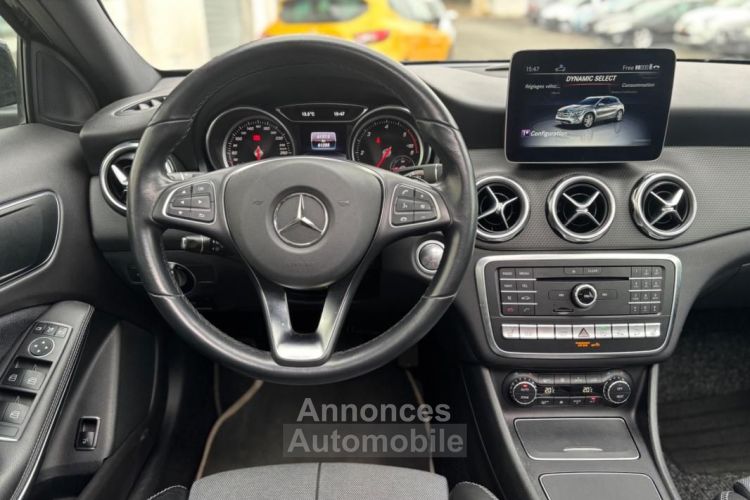 Mercedes Classe GLA 200D 136ch BUSINESS 4MATIC BVA SIEGES CHAUFFANTS TOIT OUVRANT - <small></small> 23.990 € <small>TTC</small> - #15