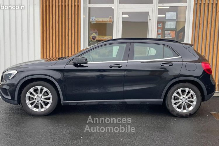 Mercedes Classe GLA Mercedes 2.2 200 CDI 135 BUSINESS EXECUTIVE - <small></small> 15.480 € <small>TTC</small> - #4