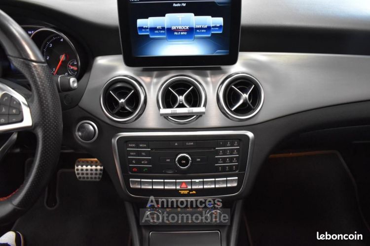 Mercedes Classe GLA Mercedes 2.2 200 CDI 135 CH AMG LINE 4MATIC BVA ENTRETIEN CONSTRUCTEUR SUIVI GARANTI... - <small></small> 23.990 € <small>TTC</small> - #16