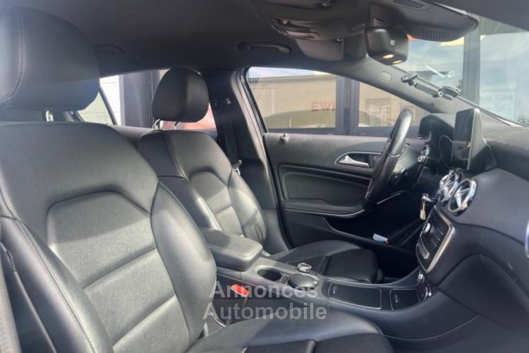 Mercedes Classe GLA Mercedes 2.2 200 CDI 135CH AMG LINE 4MATIC CAMERA DE RECUL - <small></small> 19.990 € <small>TTC</small> - #13