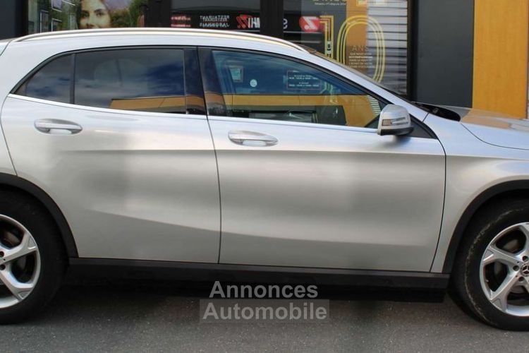 Mercedes Classe GLA Mercedes 2.2 220 D 175 ch BUSINESS EXECUTIVE EDITION 7G-DCT- TOIT OUVRANT PANORAMIQUE - <small></small> 18.490 € <small>TTC</small> - #7