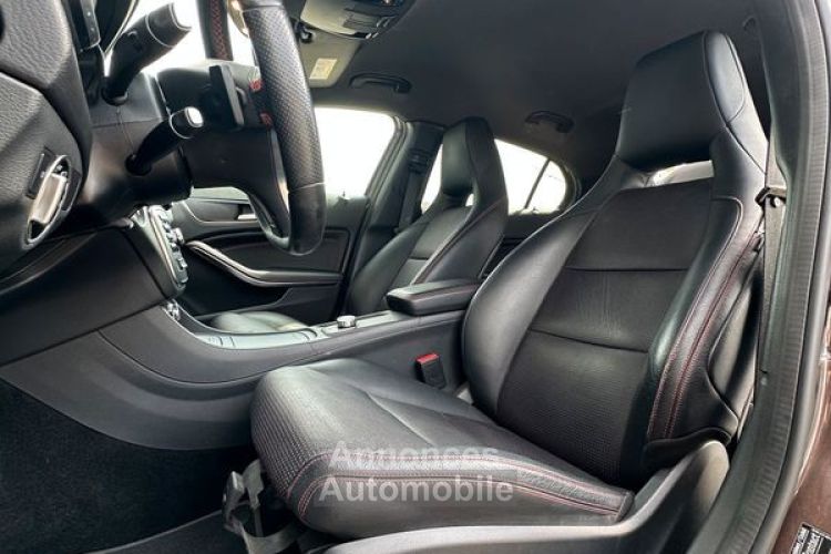 Mercedes Classe GLA Benz 200 156ch 7G-DCT FASCINATION CUIR SIEGES CHAUFFANTS KEYLESS GO GARANTIE 12 MOIS - <small></small> 21.490 € <small>TTC</small> - #9