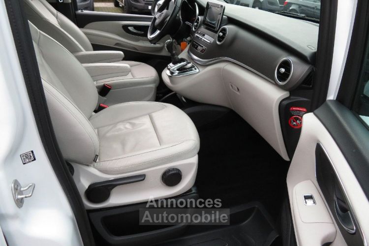 Mercedes Classe V 220 CDI BM 6 VITESSES  / 7 places/cuir *GARANTIE 12 MOIS* - <small></small> 38.990 € <small>TTC</small> - #7