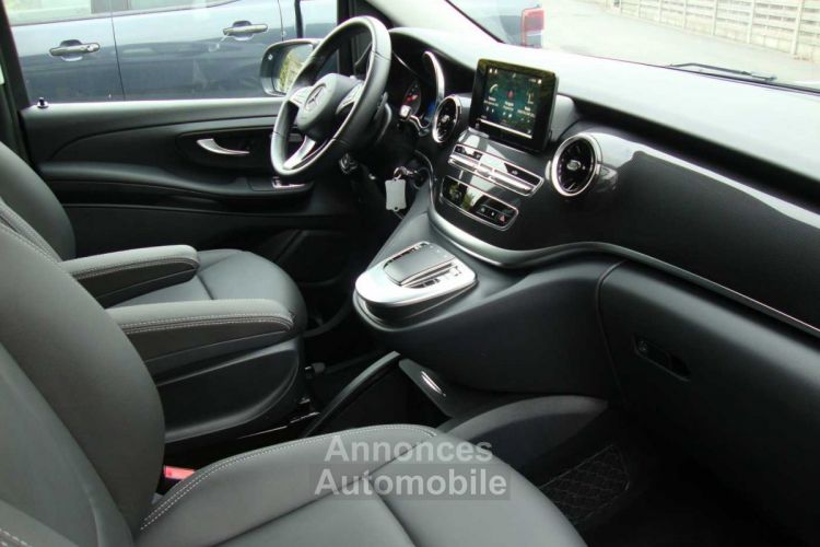 Mercedes Classe V 220 d, L2, aut, 5 pl, lichte vracht, leder,2023,camera - <small></small> 65.500 € <small>TTC</small> - #28