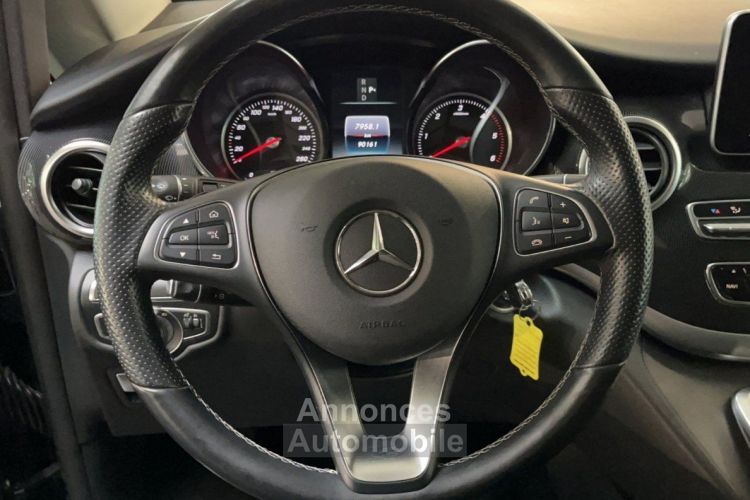 Mercedes Classe V 220 ÉDITION CDI 163 7G  4MATIC /Attelage/8 places!  03/2017  - <small></small> 43.890 € <small>TTC</small> - #6