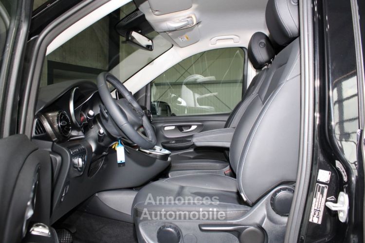 Mercedes Classe V 300 4M AVANTGARDE 237 EXTRALONG 8P Noir Full cuir Noir Attelage 1èreM TVA Récupérable - <small></small> 79.990 € <small></small> - #8