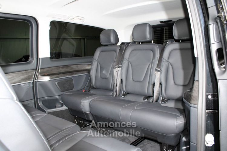 Mercedes Classe V 300 4M AVANTGARDE 237 EXTRALONG 8P Noir Full cuir Noir Attelage 1èreM TVA Récupérable - <small></small> 79.990 € <small></small> - #12