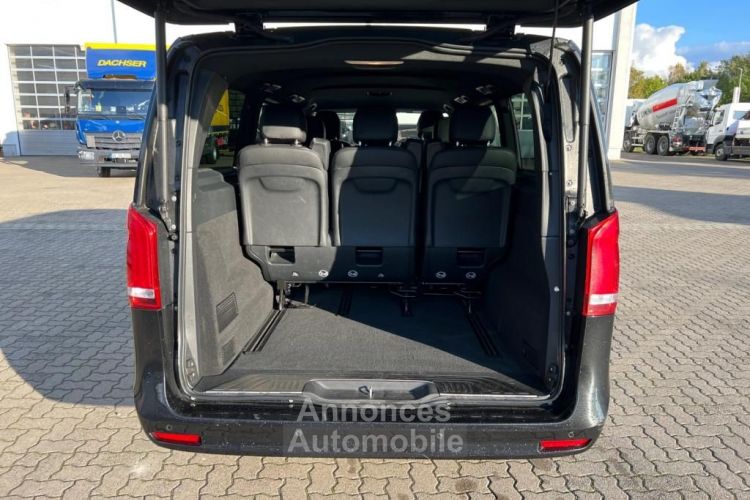 Mercedes Classe V 300 4M AVANTGARDE 237 EXTRALONG 8P Noir Full cuir Noir Attelage 1èreM TVA Récupérable - <small></small> 67.990 € <small>TTC</small> - #16