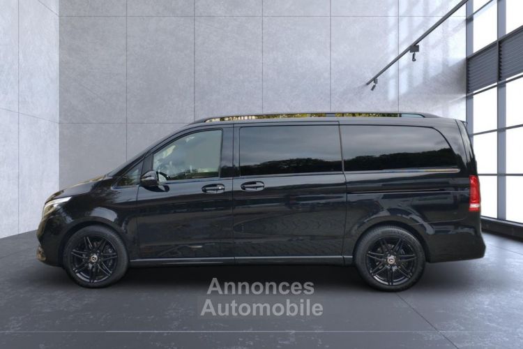 Mercedes Classe V 300 4M AVANTGARDE 237 LONG 8P 4M Pack AMG LINE Noir Full Cuir Noir Attelage 1èreM TVA Récupérable - <small></small> 71.490 € <small>TTC</small> - #2