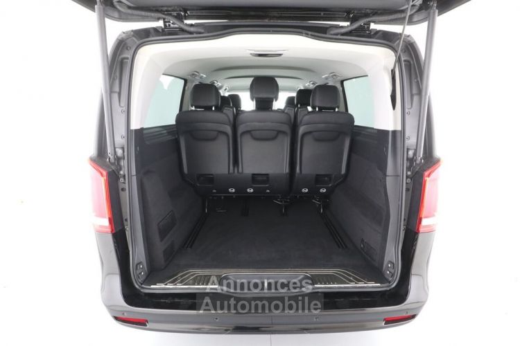 Mercedes Classe V 300 AVANTGARDE EXTRALONG 8P Noir Full cuir Noir  1èreM Garantie 24 mois Mercedes TVA Récupérable - <small></small> 65.490 € <small></small> - #12