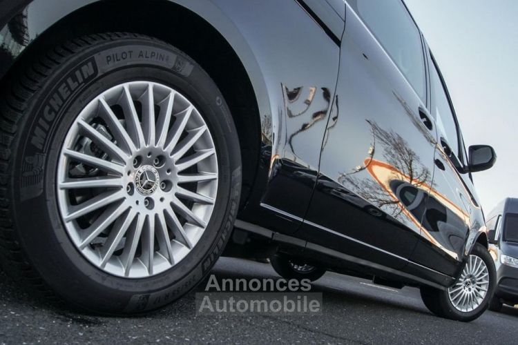 Mercedes Classe V 300D  avantgarde EXTRALONG BVA - <small></small> 79.990 € <small>TTC</small> - #9