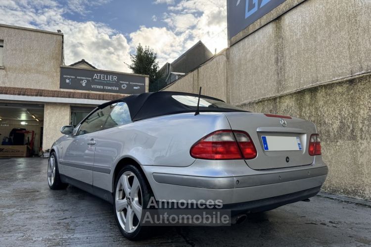 Mercedes CLK Classe Mercedes 320 V6 3.2i Sport 220Ch - <small></small> 6.990 € <small>TTC</small> - #3