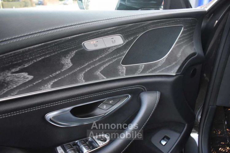 Mercedes CLS 300 d AMG-Line Blind Spot Camera Ambient Lightning - <small></small> 39.900 € <small>TTC</small> - #24