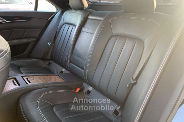 Mercedes CLS Classe Mercedes 4.7 500 408 CH 4MATIC BVA-HARMAN KARDON-ENTRETIENS MERCEDES-SIEGES DYNAMIQUE - <small></small> 32.990 € <small>TTC</small> - #14