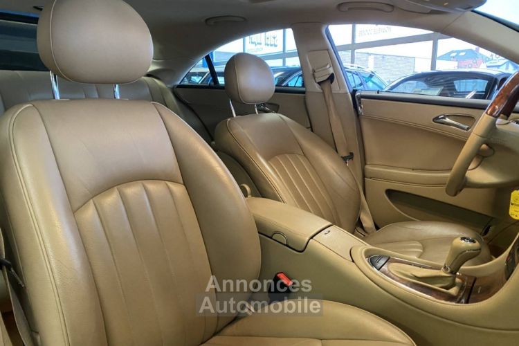 Mercedes CLS I (W219) 350 - <small></small> 9.990 € <small>TTC</small> - #16