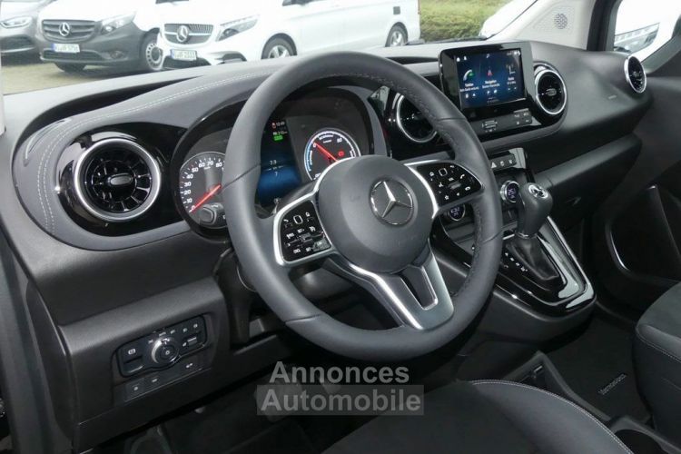 Mercedes EQT 200 MBUX LED Keyless Go - <small></small> 35.450 € <small>TTC</small> - #10