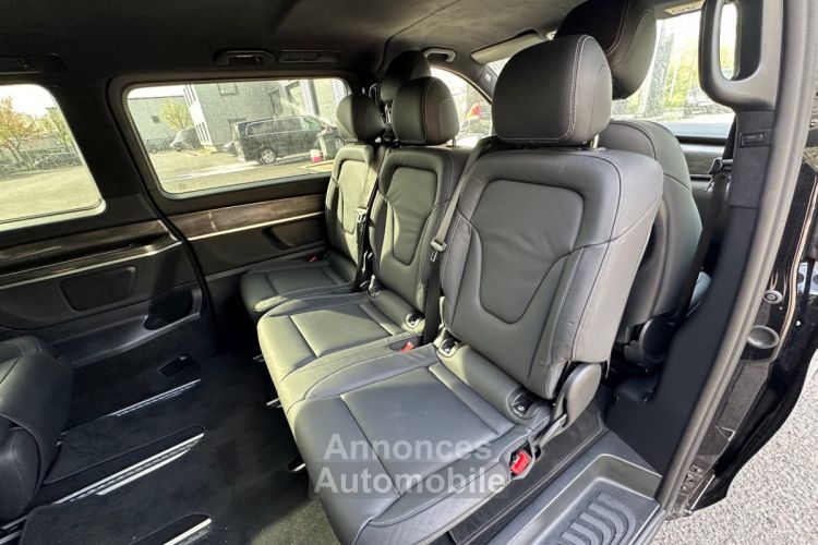 Mercedes EQV 300 Extra Long 204 ch Avantgarde + FIRST CLASS LOUNGE + MAYBACH EXT. / TVA 7PL - <small></small> 119.990 € <small>TTC</small> - #31