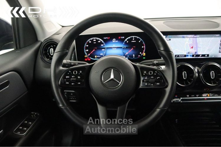 Mercedes GLB 180 d 7G Tronic BUSINESS SOLUTIONS - LED NAVI - <small></small> 27.995 € <small>TTC</small> - #17