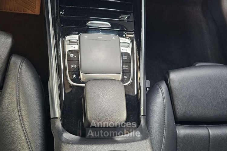 Mercedes GLB 180 d FULL LEATHER -- AMBILIGHT - <small></small> 32.500 € <small>TTC</small> - #18