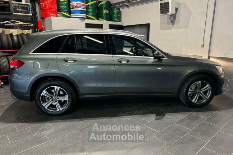 Mercedes GLC 220 D 170CH BUSINESS EXECUTIVE 4MATIC 9G-TRONIC 2018 - <small></small> 27.990 € <small>TTC</small> - #3