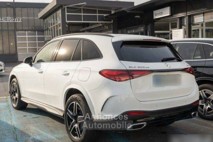 Mercedes GLC 300 de 333ch AMG Line 4Matic 9G - <small></small> 61.990 € <small>TTC</small> - #2