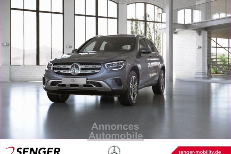 Mercedes GLC 300 de 4M AHK LED  - <small></small> 36.980 € <small>TTC</small> - #1