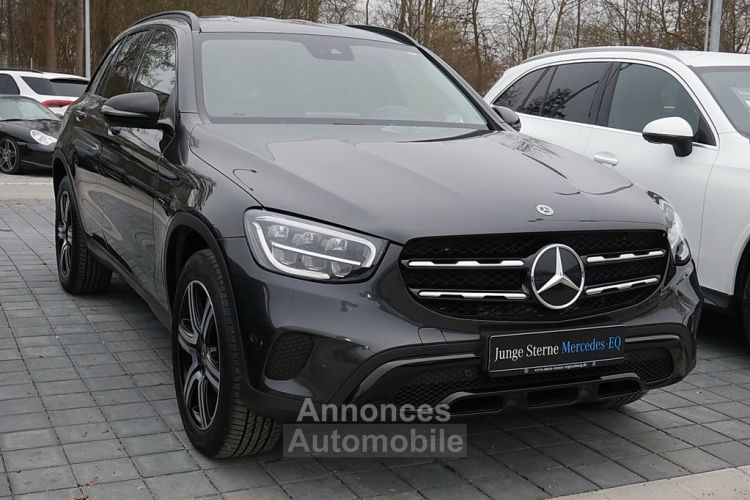 Mercedes GLC 300 4M AHK DISTRONIC - <small></small> 36.769 € <small>TTC</small> - #1