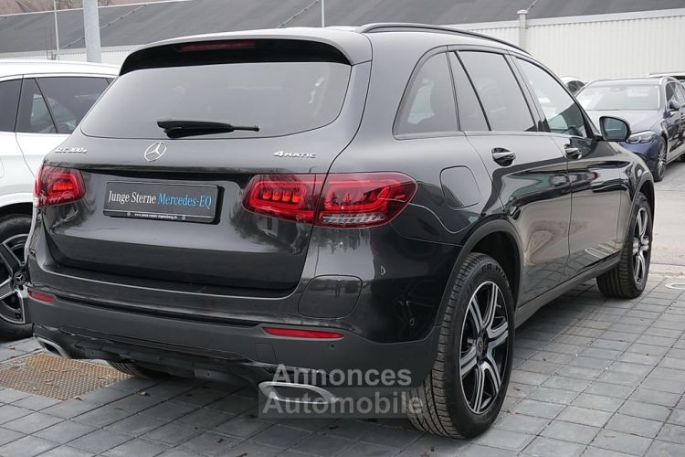 Mercedes GLC 300 4M AHK DISTRONIC - <small></small> 36.769 € <small>TTC</small> - #2