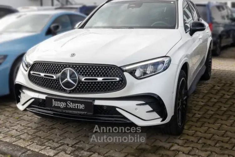 Mercedes GLC 300e AMG 4M PANO EN STOCK - <small></small> 60.900 € <small>TTC</small> - #1